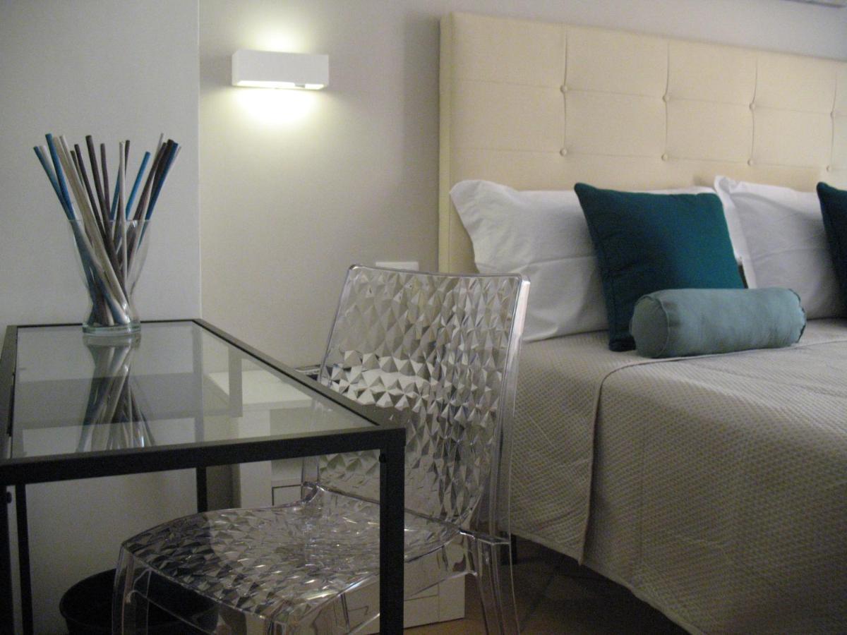 Bed&Bed Tommaso Fazzello Only Rooms Taormina Kültér fotó